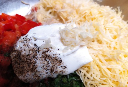 Фото шага рецепта Рулетики из ветчины 189199 шаг 8  