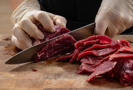 Фото шага рецепта Рулетики с говядиной и овощами 190500 шаг 5  