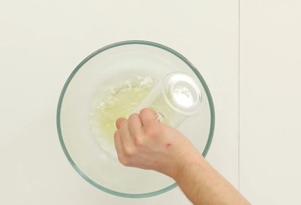 Фото шага рецепта Рыба в соли 126551 шаг 3  