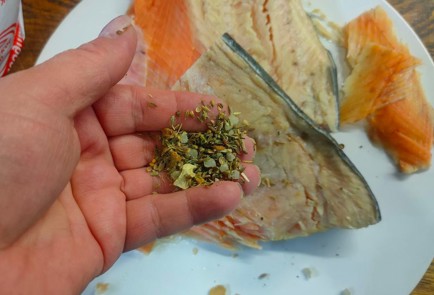 Фото шага рецепта Рыба жаренная со сметаной 175622 шаг 3  