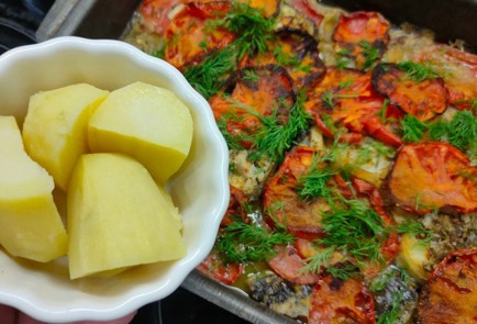 Фото шага рецепта Рыба зубатка запеченная с помидорами и луком 175453 шаг 14  