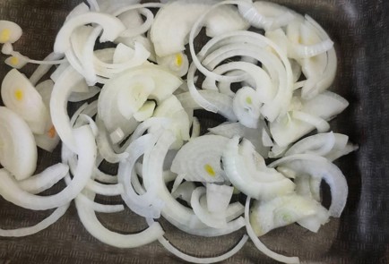 Фото шага рецепта Рыба зубатка запеченная с помидорами и луком 175453 шаг 4  