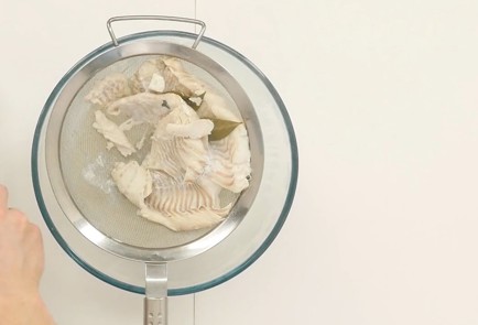 Фото шага рецепта Рыбацкий пирог 125171 шаг 3  