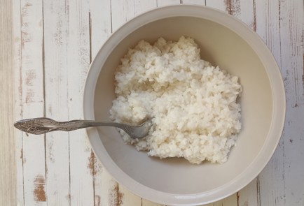 Фото шага рецепта Котлеты из консервированной рыбы 190964 шаг 5  