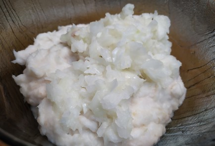 Фото шага рецепта Рыбные котлеты из минтая 190513 шаг 2  