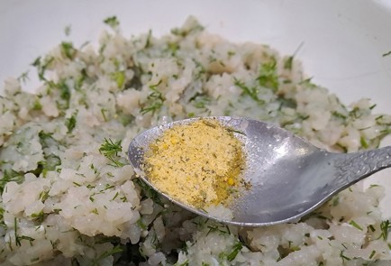 Фото шага рецепта Рыбные котлеты со сливочным маслом в духовке 189496 шаг 8  