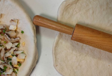 Фото шага рецепта Рыбный пирог на постном тесте 188841 шаг 26