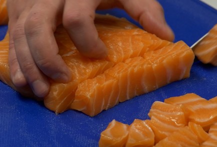 Фото шага рецепта Рыбный пирог 140468 шаг 4  