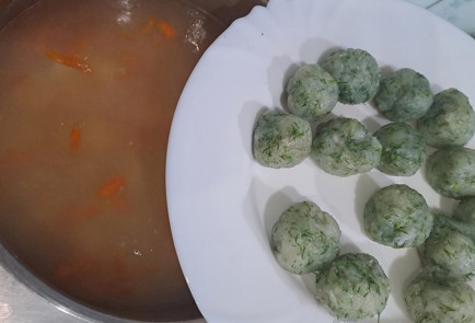 Фото шага рецепта Рыбный суп с фрикадельками 189516 шаг 12