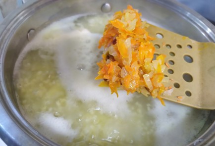 Фото шага рецепта Рыбный суп с пшеном 189868 шаг 6  