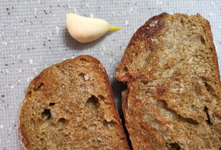 Фото шага рецепта Ржаные гренки 189306 шаг 10  