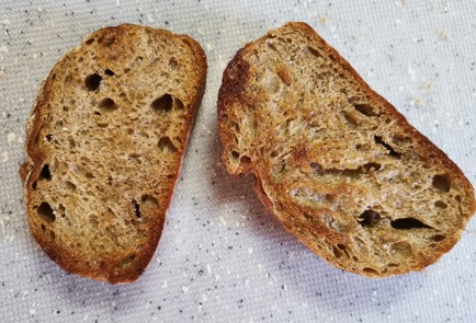 Фото шага рецепта Ржаные гренки 189306 шаг 9  