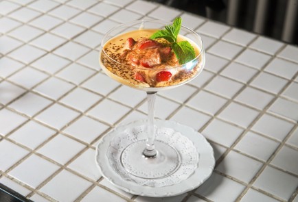 Фото шага рецепта Сабайон с клубникой 44940 шаг 5  