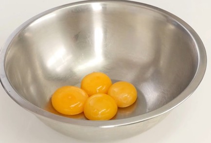 Фото шага рецепта Десерт крем сабайон 125413 шаг 2  