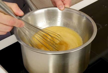 Фото шага рецепта Десерт крем сабайон 125413 шаг 6  