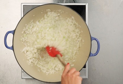 Фото шага рецепта Сациви из индейки 51812 шаг 2  