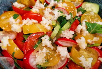 Фото шага рецепта Салат Черноморский 173333 шаг 9