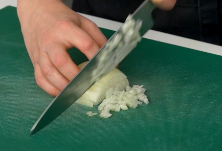 Фото шага рецепта Салат Гранатовый браслет 151618 шаг 4  