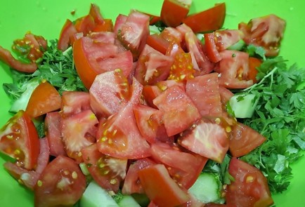 Фото шага рецепта Салат греческий 190330 шаг 5  