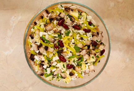 Фото шага рецепта Салат из цветной капусты с шампиньонами и фасолью 187001 шаг 9  