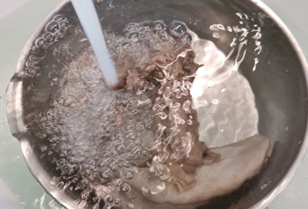 Фото шага рецепта Салат из говяжьего языка 176182 шаг 3  