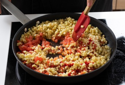 Фото шага рецепта Салат из кабачков на зиму 139905 шаг 5  