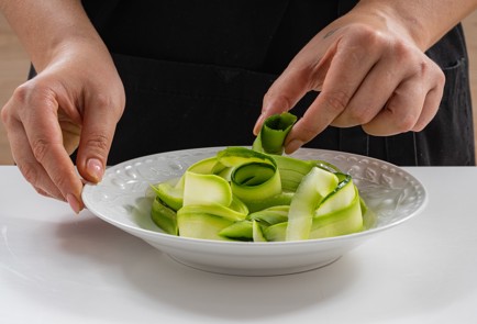 Фото шага рецепта Салат из кабачков 174481 шаг 7  