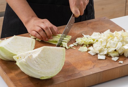 Фото шага рецепта Салат из капусты на зиму 174404 шаг 2  