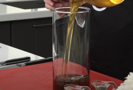 Фото шага рецепта Салат из капусты с аджикой орехами и молодым сыром 151580 шаг 4  