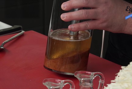 Фото шага рецепта Салат из капусты с аджикой орехами и молодым сыром 151580 шаг 5  