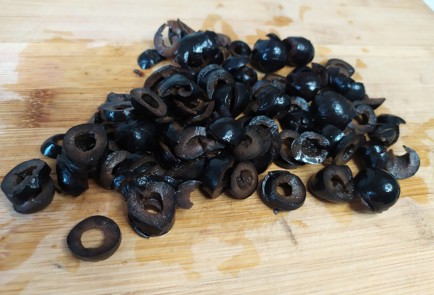 Фото шага рецепта Закуска из крабовых палочек 191018 шаг 3