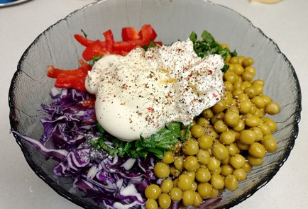 Фото шага рецепта Салат из краснокочанной капусты 191432 шаг 8  