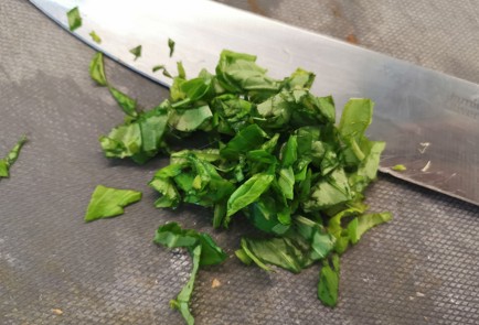 Фото шага рецепта Салат из квашеной капусты со свеклой и халапеньо 175605 шаг 3  