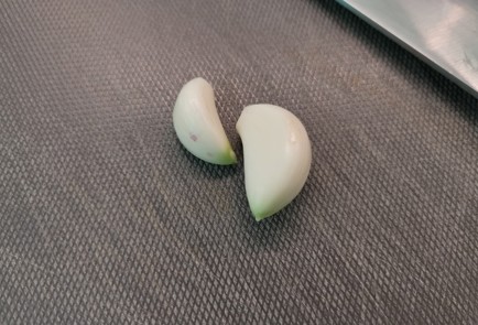 Фото шага рецепта Салат из квашеной капусты 187109 шаг 5  