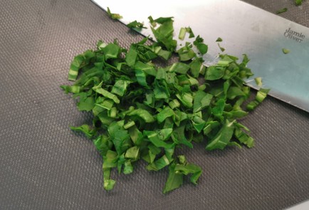 Фото шага рецепта Салат из квашеной капусты 187109 шаг 9  