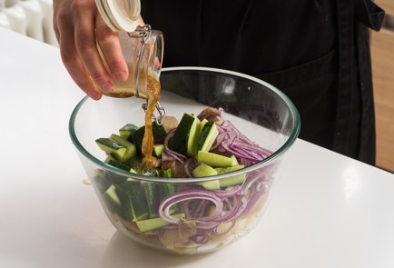 Фото шага рецепта Салат из молодой картошки с селедкой и медовогорчичным соусом 152406 шаг 9  