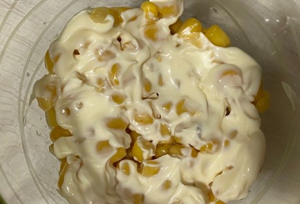 Фото шага рецепта Салат из морской капусты с крабовыми палочками 175471 шаг 7  