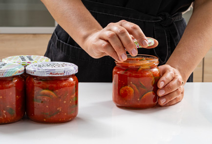 Фото шага рецепта Салат из огурцов на зиму 190051 шаг 9  