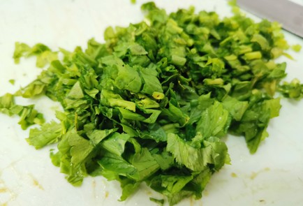 Фото шага рецепта Салат из огурцов с луком 189107 шаг 5  