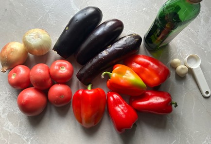 Фото шага рецепта Салат из печеных овощей 189754 шаг 1  