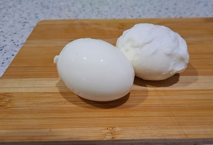 Фото шага рецепта Салат из пекинской капусты и огурца с тунцом 189356 шаг 2  