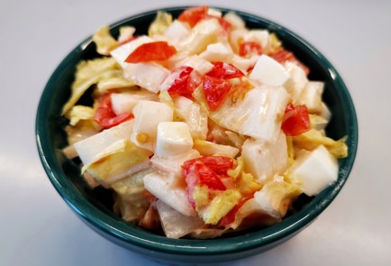 Фото шага рецепта Салат из пекинской капусты с яйцом 191412 шаг 11  