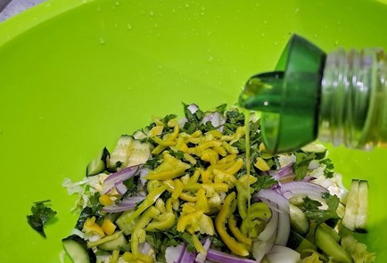 Фото шага рецепта Салат из пекинской капусты 190573 шаг 8  