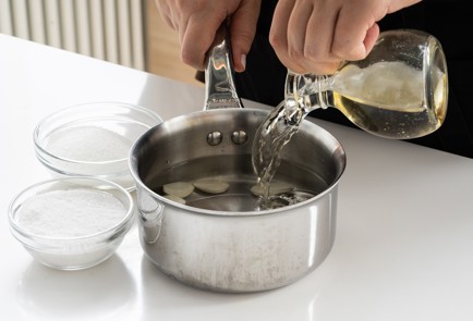 Фото шага рецепта Салат из перца с чесноком 151337 шаг 3  