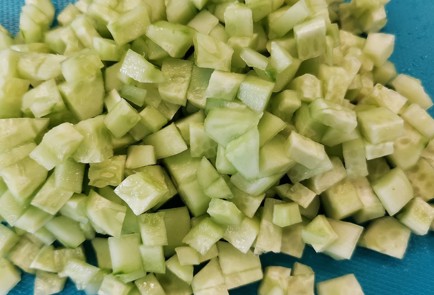 Фото шага рецепта Салат из перепелиных яиц и лисичек 152744 шаг 2  