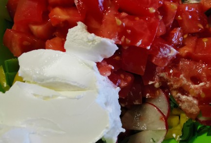 Фото шага рецепта Салат из помидоров и перца 189468 шаг 9