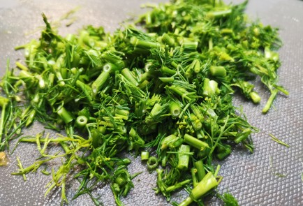 Фото шага рецепта Салат из сезонных овощей 186829 шаг 8  