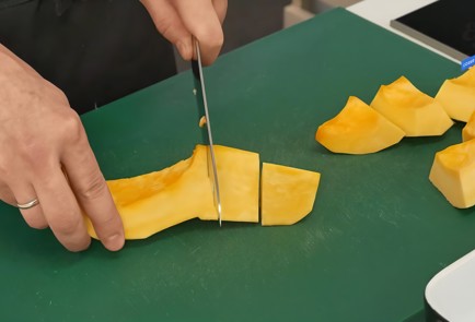 Фото шага рецепта Салат из свеклы запеченной тыквы и авокадо 92267 шаг 1  