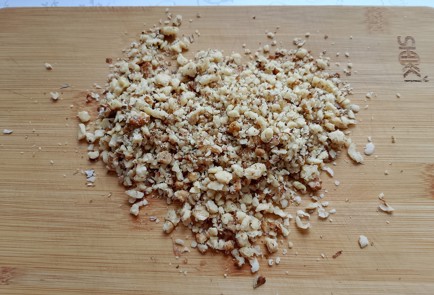 Фото шага рецепта Салат из свеклы 191611 шаг 7  