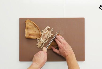 Фото шага рецепта Салат из свиных ушей 94055 шаг 6  